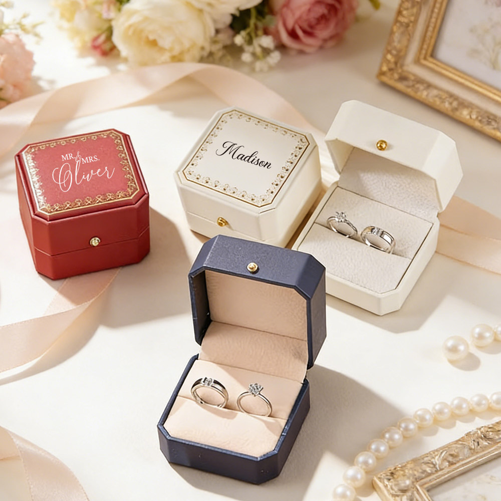 パーソナライズされたフェイクレザーリングボックス、ベルベット - Wedding Packaging のレビューと価格