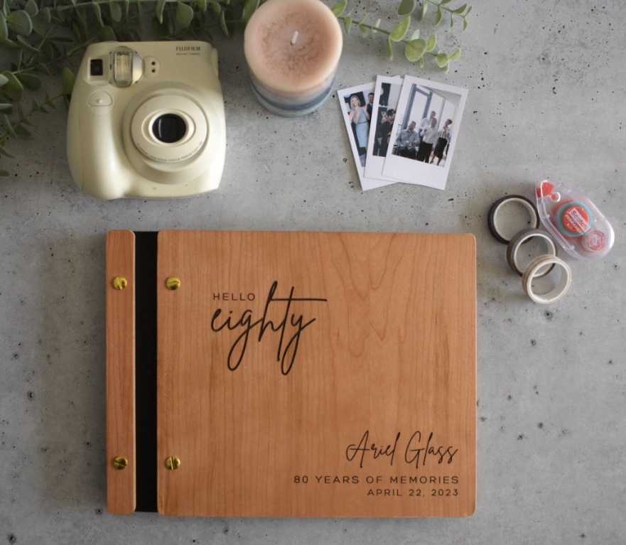 パーソナライズされた誕生日のゲストブック、写真アルバム、カス - Personalized Guest Book のレビューと価格